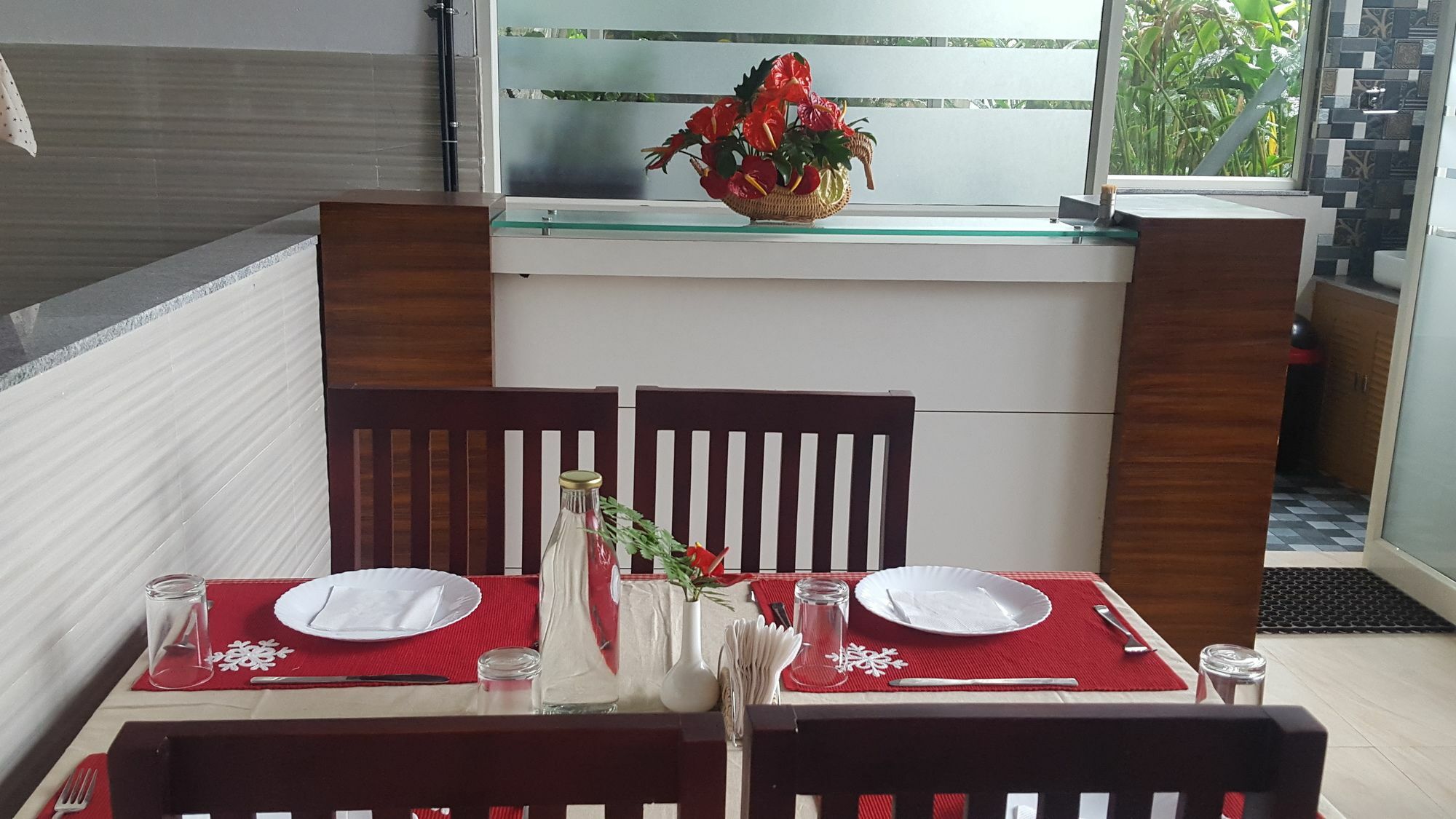 蒙纳 Tree Blanche酒店 外观 照片